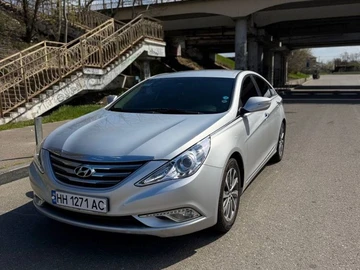 Авто Hyundai Sonata 2013 № 8809870