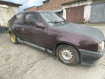 Авто Opel Kadett 1987 № 8809902