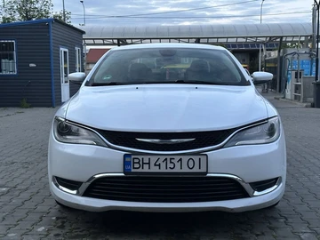 Авто Chrysler 200 2015 № 8809909