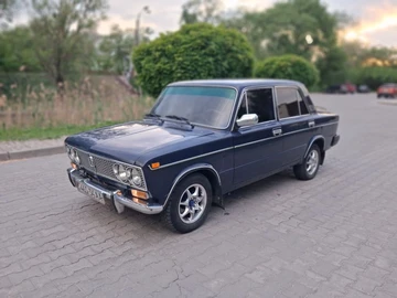Авто ВАЗ 2103 1973 № 8810044