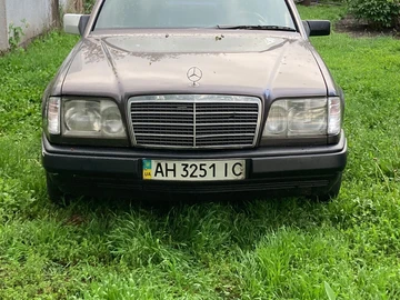 Авто Mercedes 250 1995 № 8810053