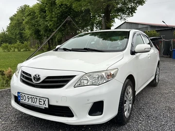 Авто Toyota Corolla 2012 № 8810100