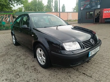 Авто Volkswagen Bora 2001 № 8810128