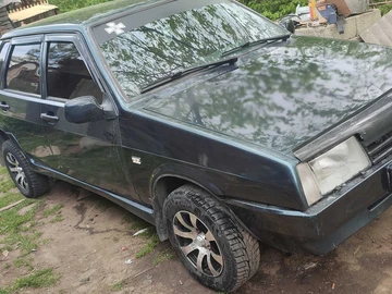 Авто ВАЗ 21099 1995 № 8810151