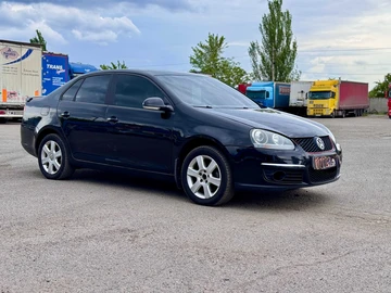 Авто Volkswagen Jetta 2008 № 8810316