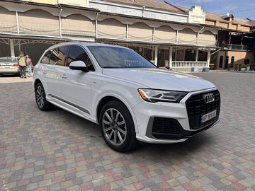 Авто Audi Q7 2019 № 8810329