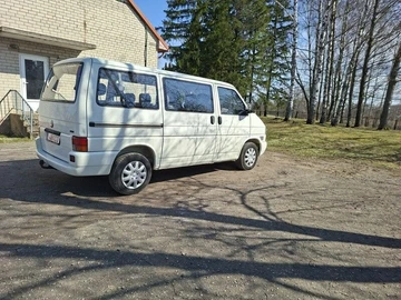 Авто Volkswagen Transporter 1999 № 8810340
