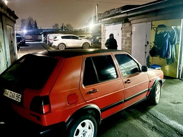 Авто Volkswagen Golf 1988 № 8810342