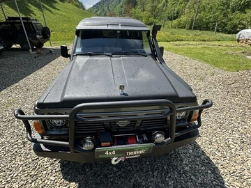 Авто Nissan Patrol 1993 № 8810368