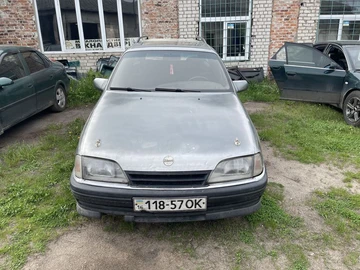 Авто Opel Omega 1993 № 8810393