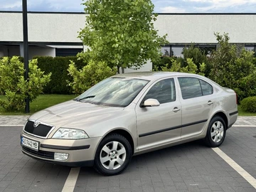 Авто Skoda Octavia 2004 № 8810409