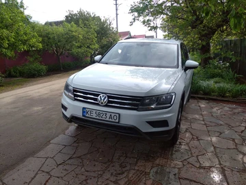 Авто Volkswagen Tiguan 2019 № 8810416