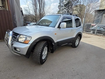 Авто Mitsubishi Pajero 2000 № 8810535
