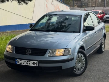 Авто Volkswagen Passat Sedan 1998 № 8810542