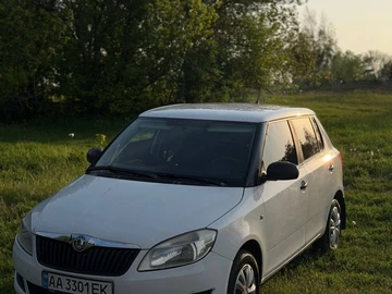 Авто Skoda Fabia 2011 № 8810560