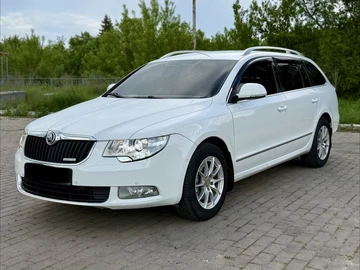 Авто Skoda Superb 2011 № 8810593