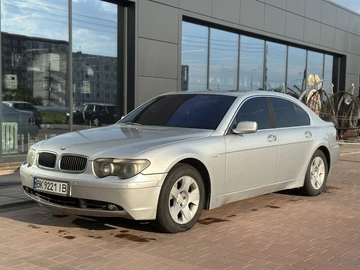 Авто BMW 7 Серия 2003 № 8810606