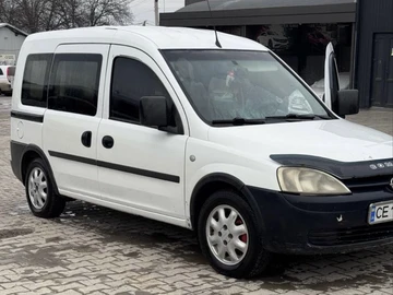 Авто Opel Combo 2004 № 8810631