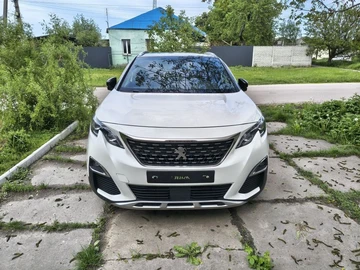 Авто Peugeot 3008 2017 № 8810702