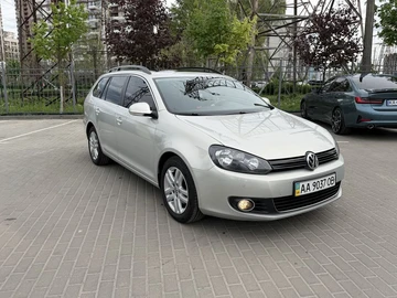 Авто Volkswagen Golf 2011 № 8810765