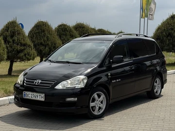 Авто Toyota Avensis Verso 2005 № 8810811