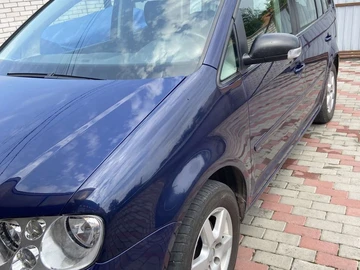 Авто Volkswagen Touran 2003 № 8810903