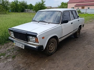 Авто ВАЗ 2107 2006 № 8811000