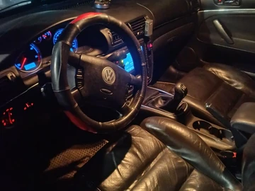 Авто Volkswagen Passat Variant 2001 № 8811028