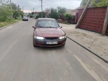 Авто Opel Vectra 1996 № 8811071