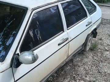 Авто ВАЗ 2109 1992 № 8811082