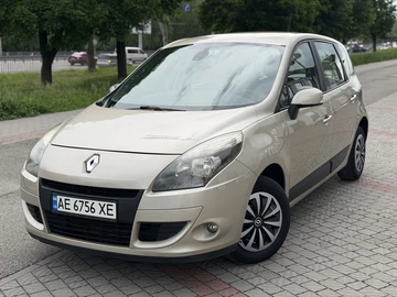 Авто Renault Scenic Iii 2011 № 8811221