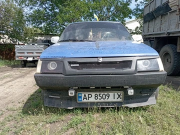 Авто ЗАЗ 1102 1998 № 8811244