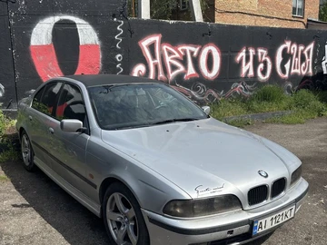 Авто BMW 5 Серия 1998 № 8811250