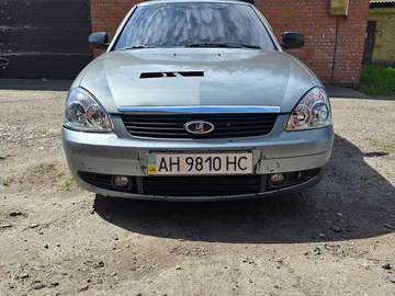 Авто ВАЗ 2172 Priora 2010 № 8811259