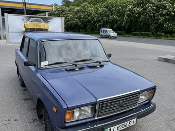 Авто ВАЗ 2107 2005 № 8811290