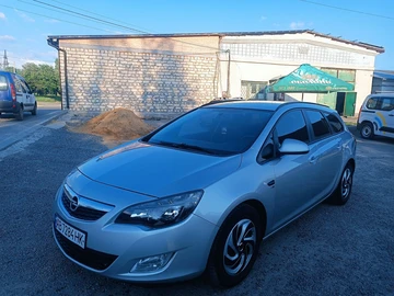 Авто Opel Astra 2012 № 8811296