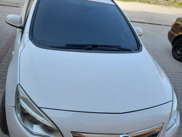 Авто Opel Astra 2012 № 8811508