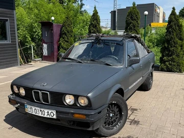 Авто BMW 3 Серия 1991 № 8811516