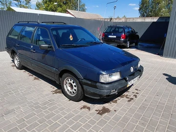 Авто Volkswagen Passat Variant 1990 № 8811522