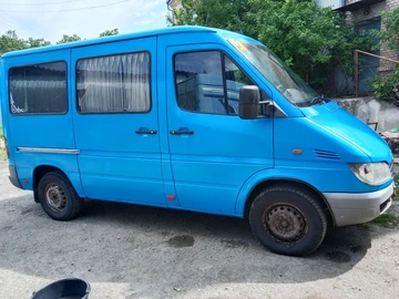 Авто Mercedes 220 2001 № 8811590