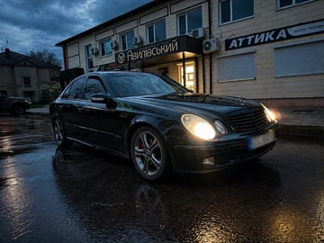 Авто Mercedes 220 2004 № 8811654