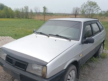 Авто ВАЗ 2109 2002 № 8811707