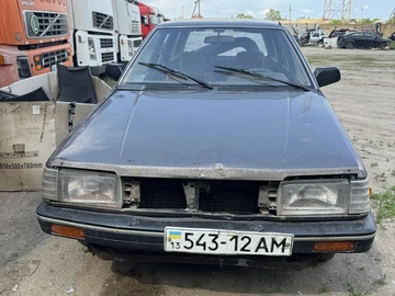 Авто Mazda 323 1988 № 8811983