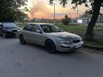 Авто Nissan Maxima 1995 № 8811984
