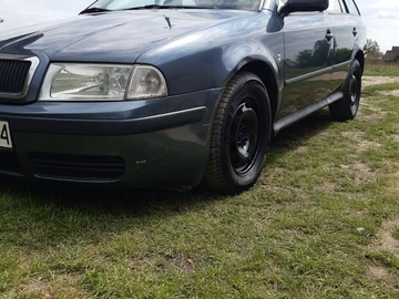 Авто Skoda Octavia 2005 № 8811992