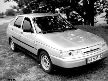 Авто ВАЗ 2112 2002 № 8811993