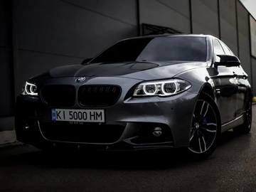 Авто BMW 5 Серия 2015 № 8812010