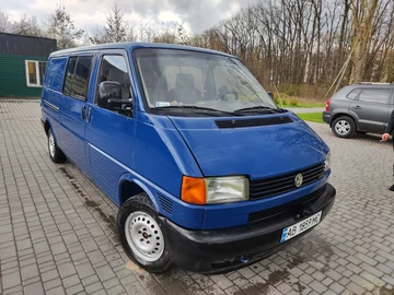 Авто Volkswagen Transporter 2001 № 8812024