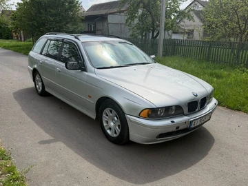 Авто BMW 5 Серия 2004 № 8812035