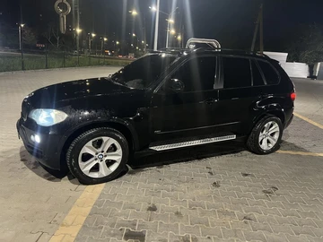 Авто BMW X5 2007 № 8812108